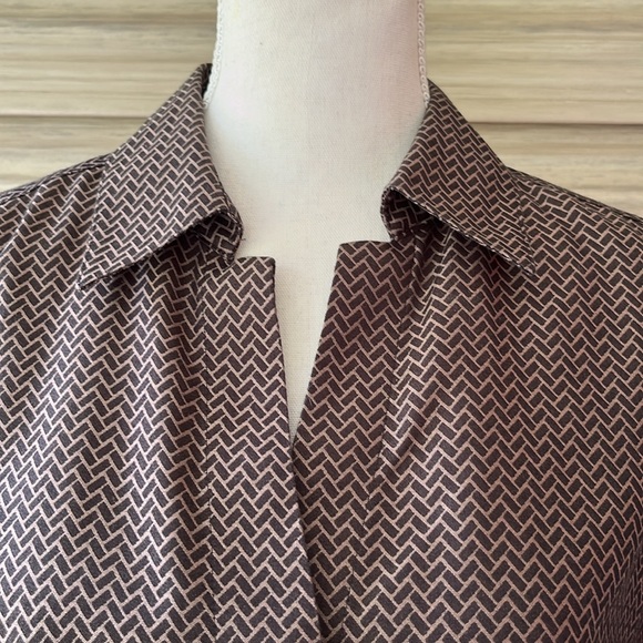 TAYLOR Investments Gold Label Non-Iron Blouse Size 14 - As New 100% Cotton - Picture 3 of 8